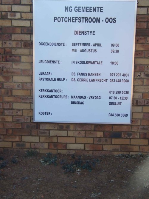 NW-POTCHEFSTROOM-Potchefstroom-Oos-Nederduitse-Gereformeerde-Kerk_03